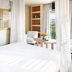 The At Bahia Del Duque 아데제