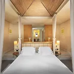 Hotel The At Bahia Del Duque 5*