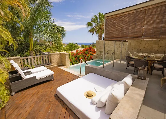 The At Bahia Del Duque 5*